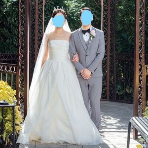 White by Vera Wang Strapless Wedding Dress